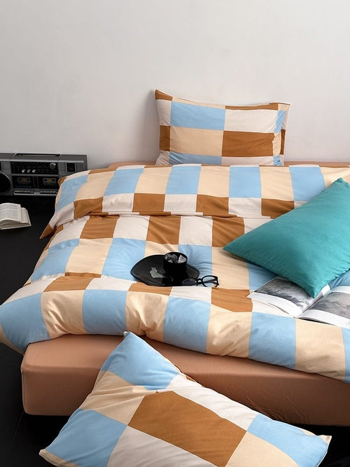 Dopamine Checker Queen Duvet Cover Set With Pillowcases & Fitted Sheet